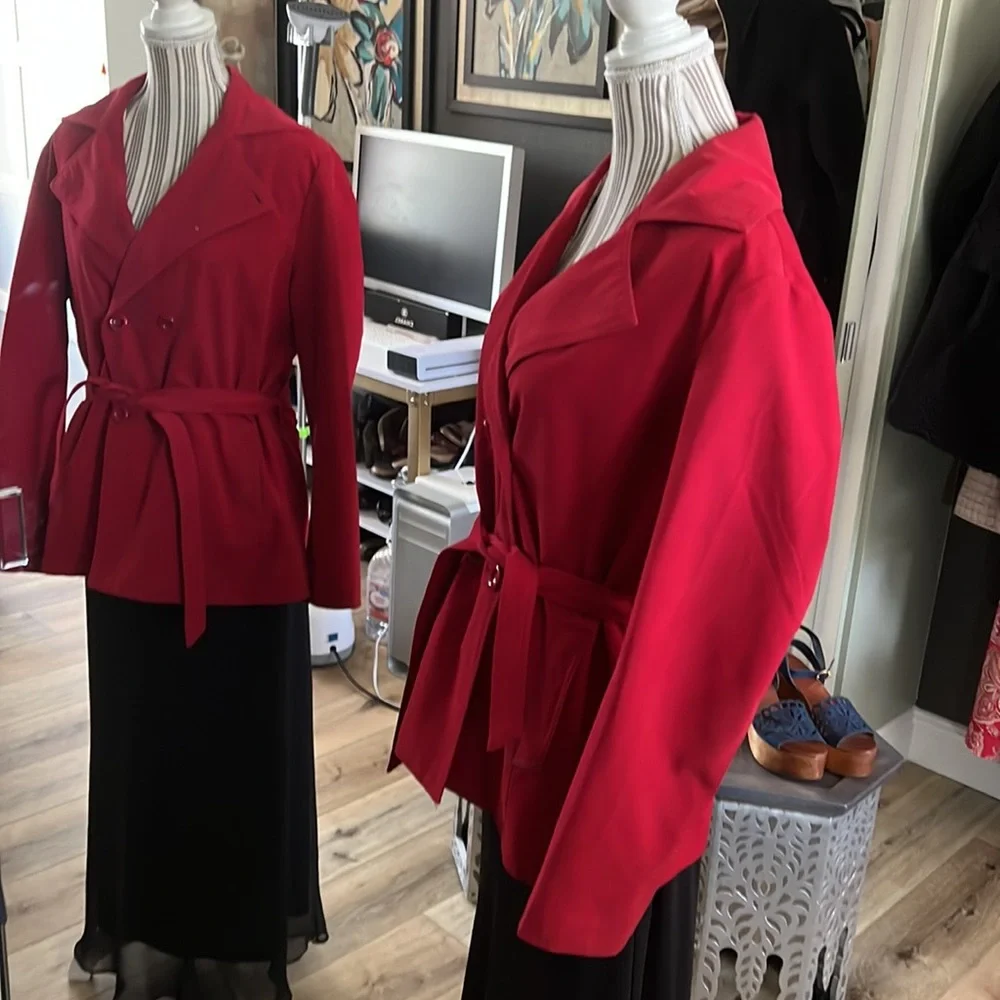 1 hour sale. Dolce & Gabbana, red jacket (lined, light to medium warmth) - Picture 7 of 9